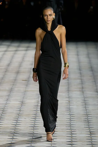 Look 40